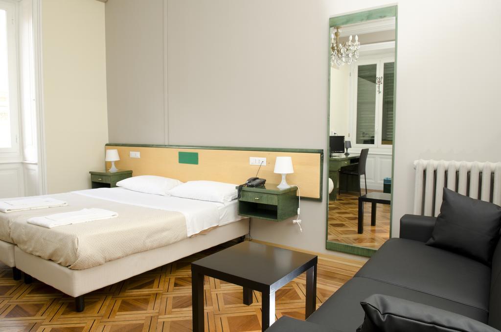 Hotel Suisse Janov Exteriér fotografie